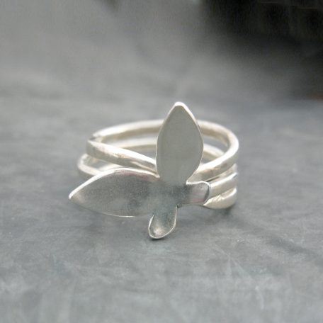 ELR-49 Butterfly Ring - Emma Lumley
