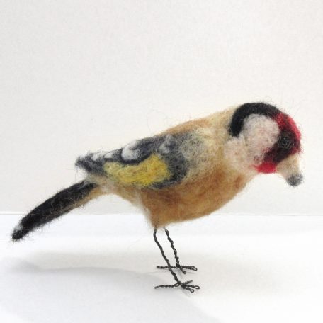 C5309 Goldfinch - Sue Clements