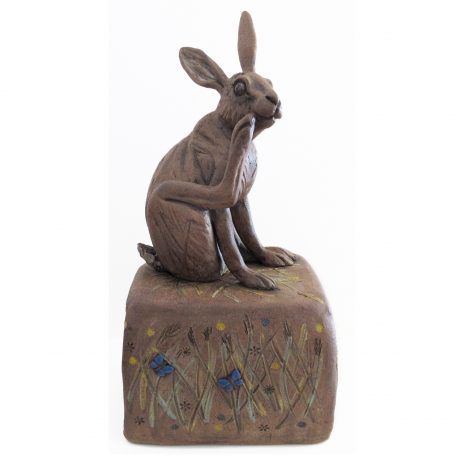 1321C Hare on Hummock - Pippa Hill