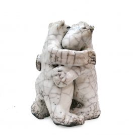 2571C Bear Hug – Sue Calcutt