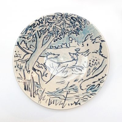 3725C Chasing a Duck - Bowl - Josse Davis