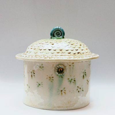 4647C Lidded Pot - Sarah Heywood