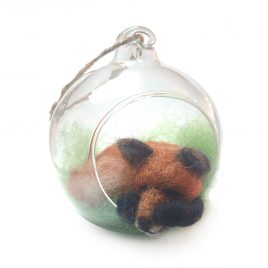 4954C Sleeping Fox in Bauble – Sue Clements