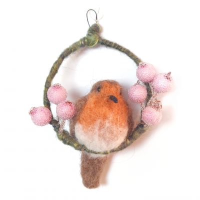 5577C Robin on a Wreath - Sue Clements
