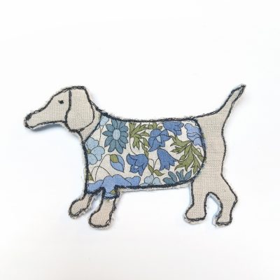 5790C Dachshund Brooch - Gina Selene